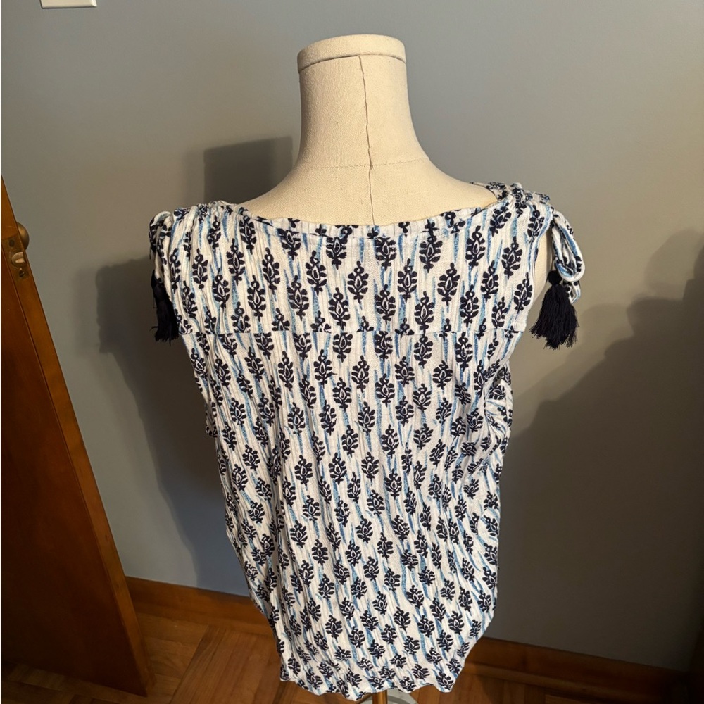 Lucky Brands Women’s Shirt -Size Small - Picture 3 of 4